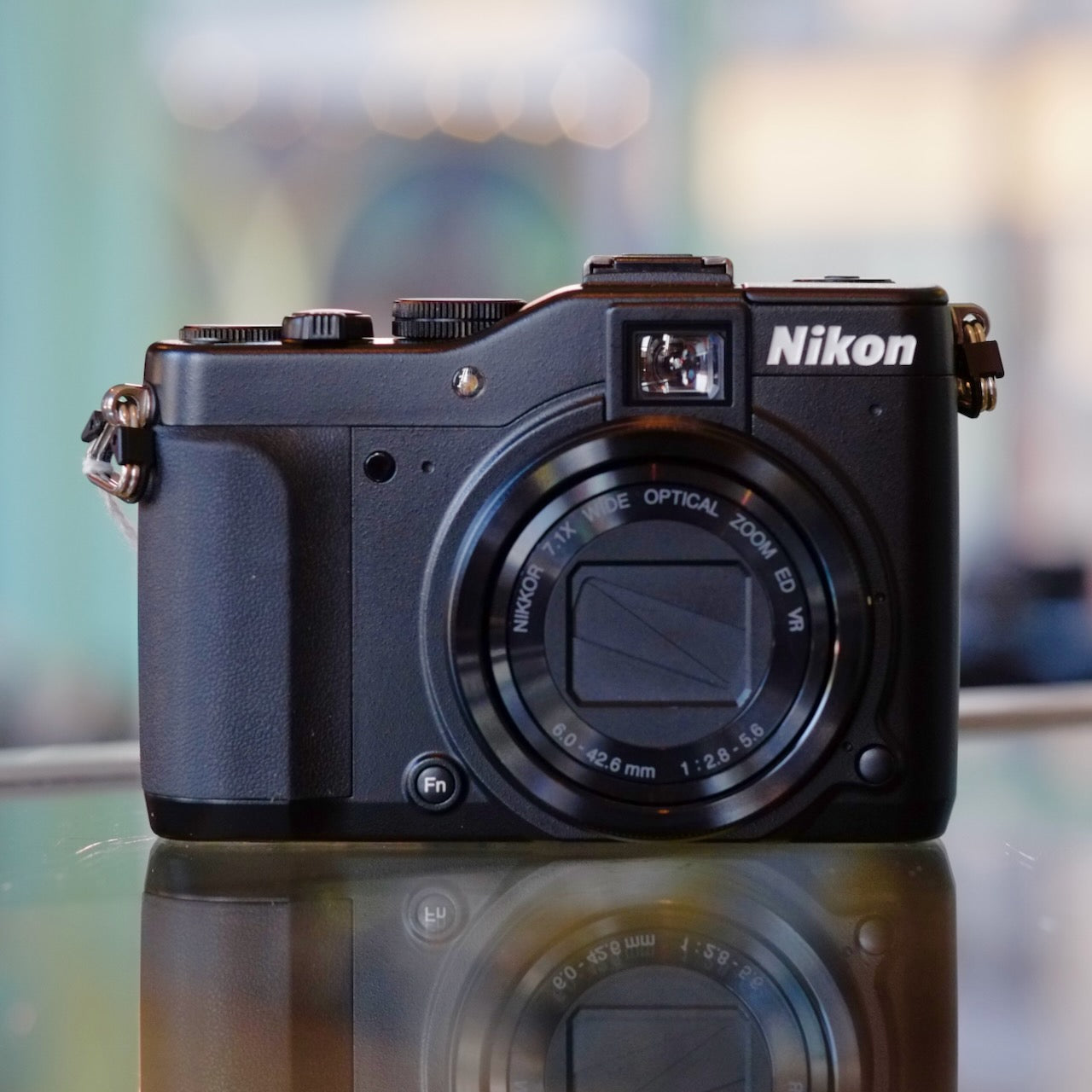 Nikon Coolpix P7000