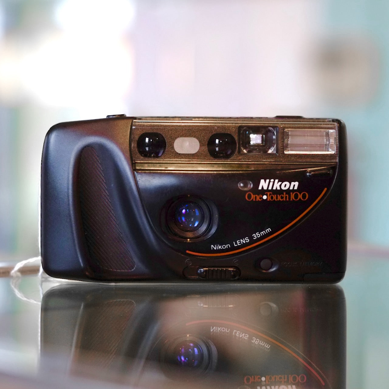 Nikon One Touch 100