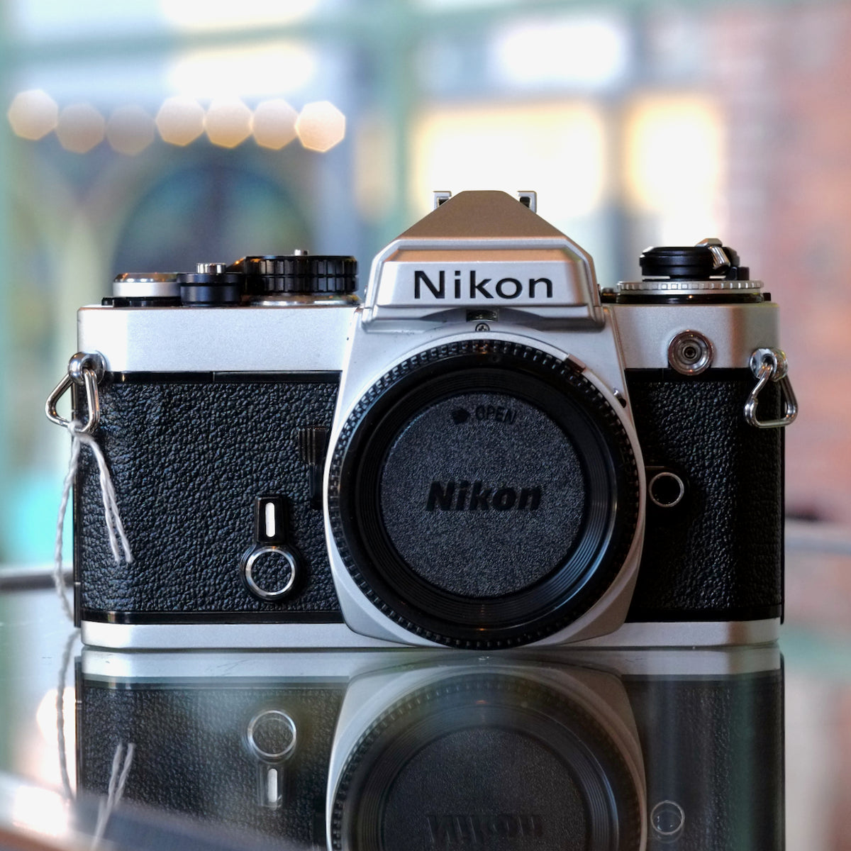 Nikon FE