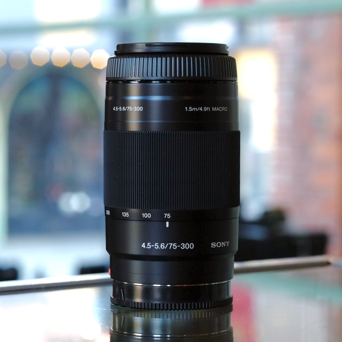 Sony 75-300mm f4.5-5.6