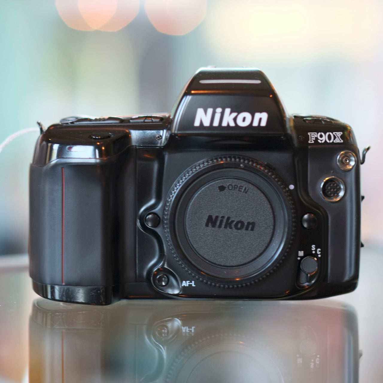 Nikon F90X