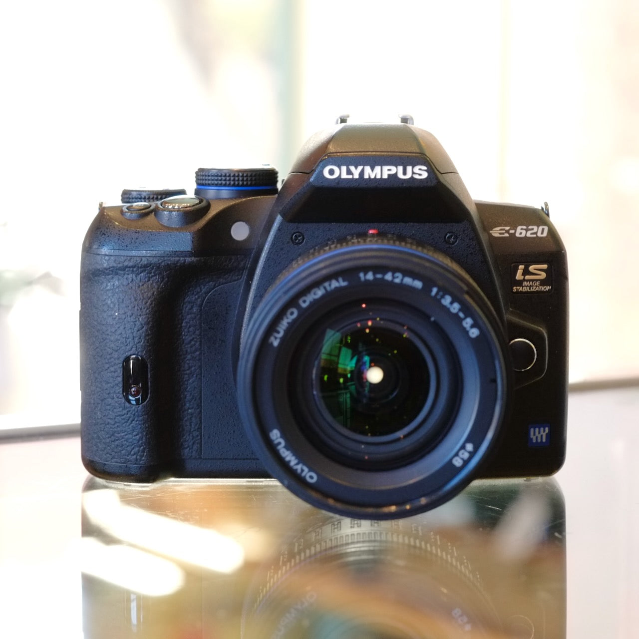 Olympus E-620 with 14-42mm f3.5-5.6