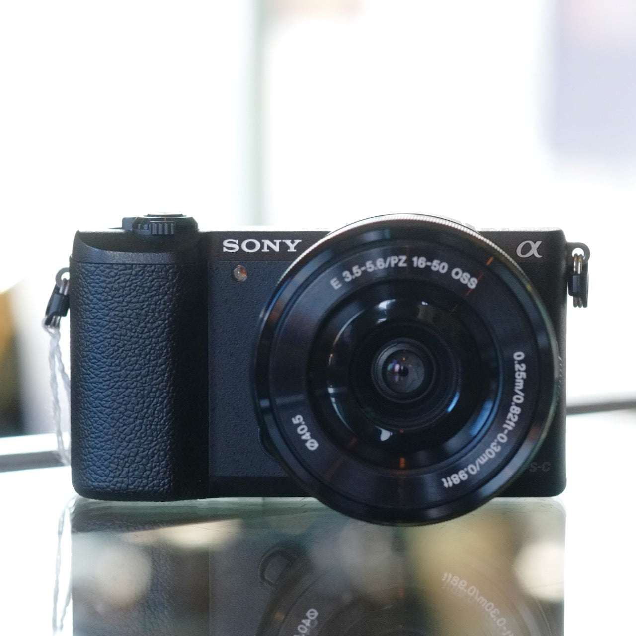 Sony a5100 with 16-50mm f3.5-5.6 OSS