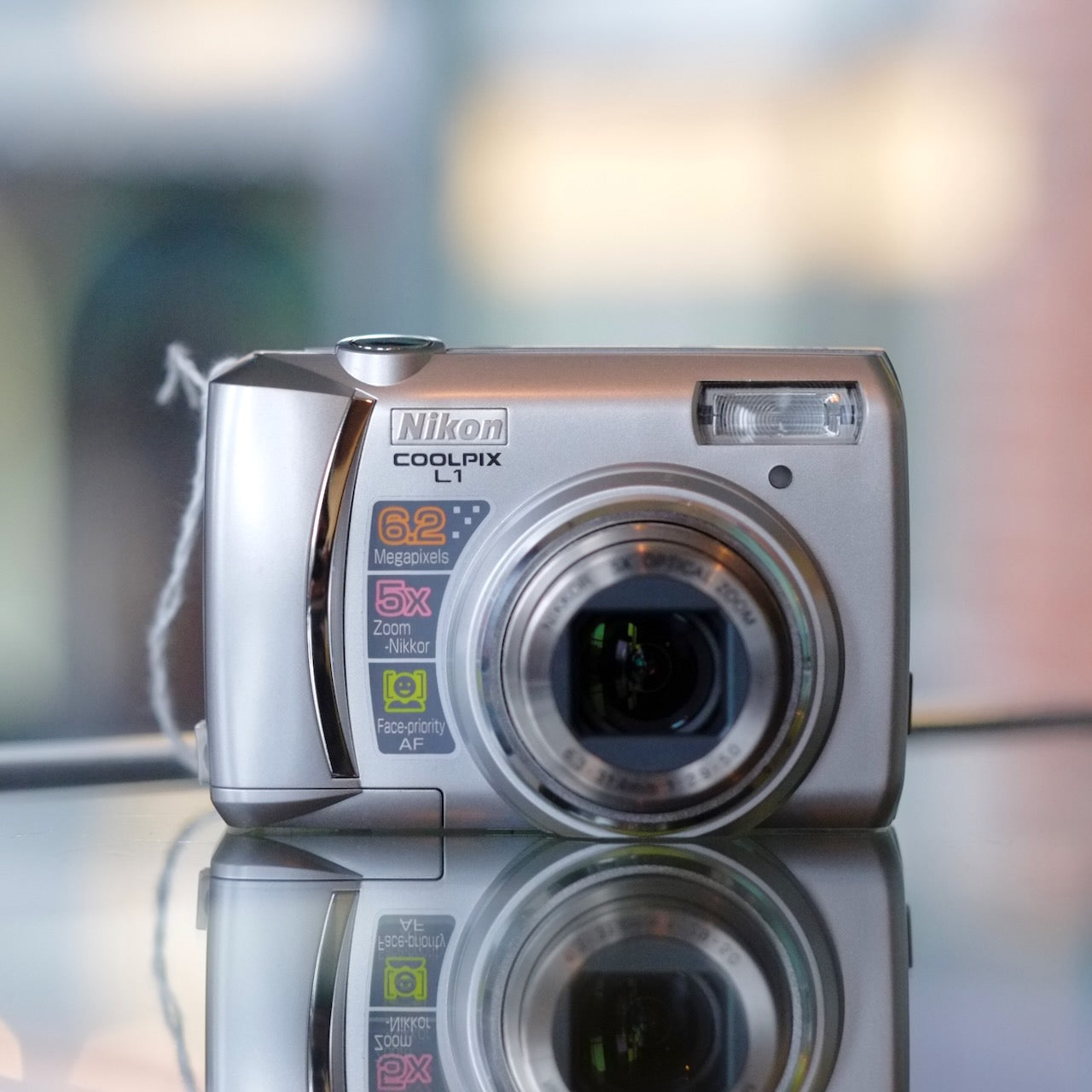 Nikon Coolpix L1