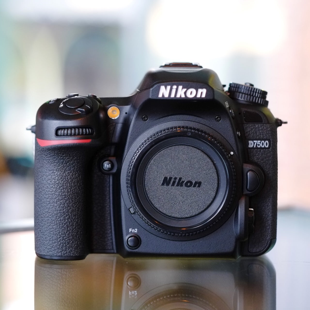 Nikon D7500