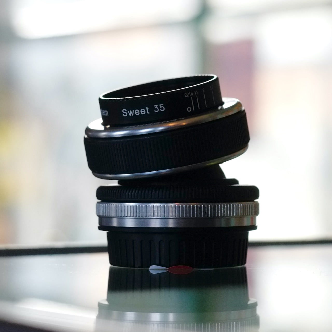LensBaby Composer with Sweet 35 for Canon EF