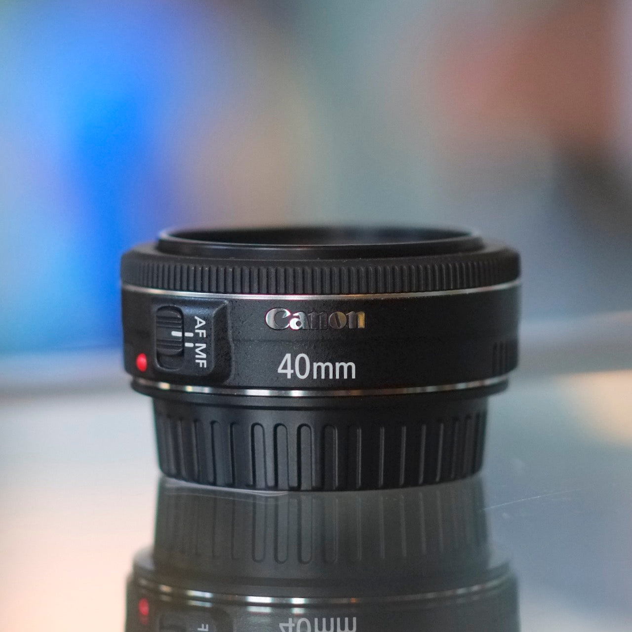 Canon EF 40mm f2.8 STM