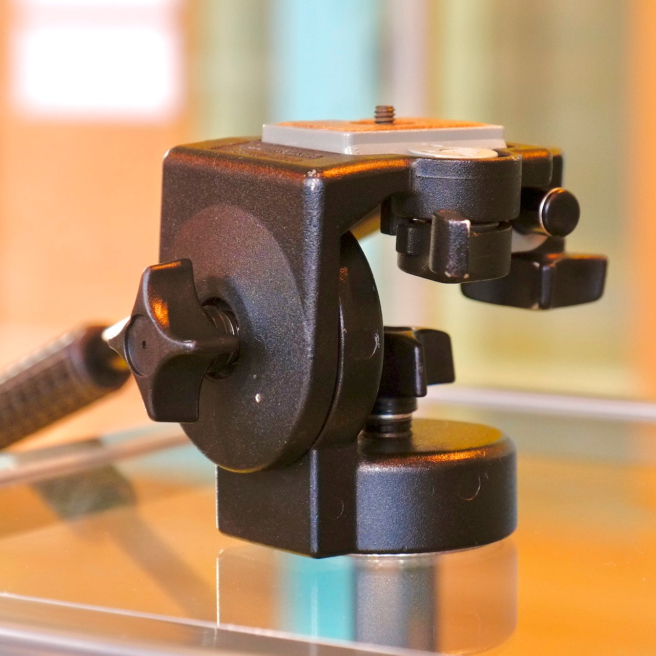 Manfrotto 128RC Tripod Head – Camera Traders - Main Image