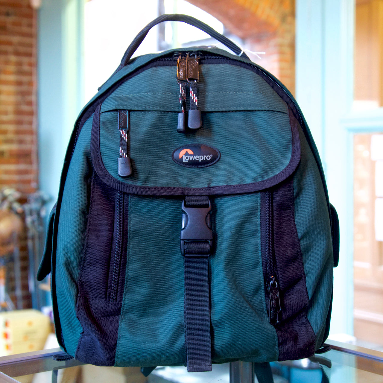 Lowepro Micro Trekker 200