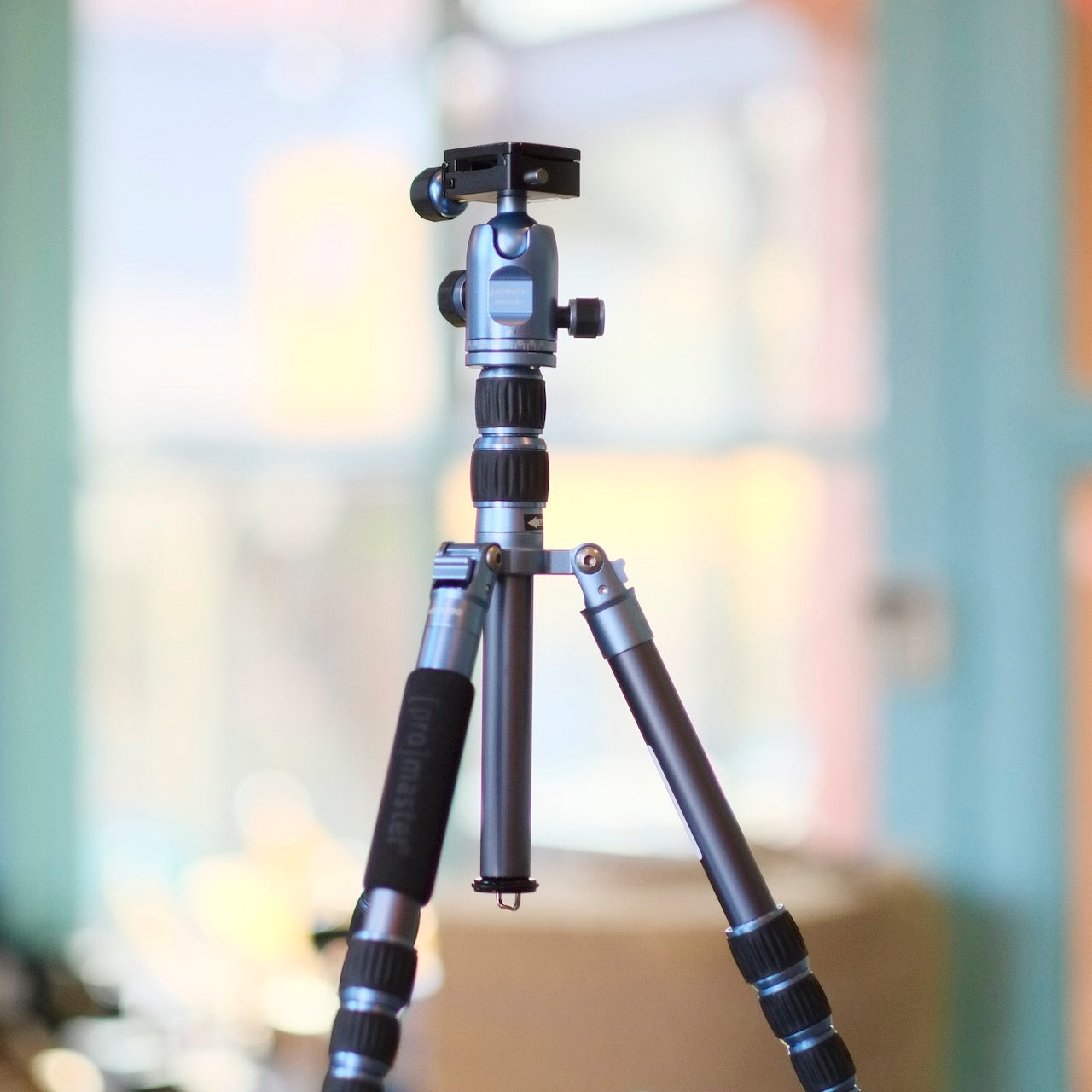 Promaster XC522 tripod Camera Traders