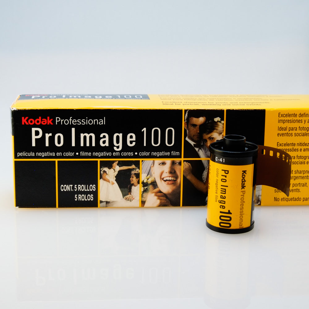 Kodak Proimage 100 (35MM, EXPIRED 09/2025)