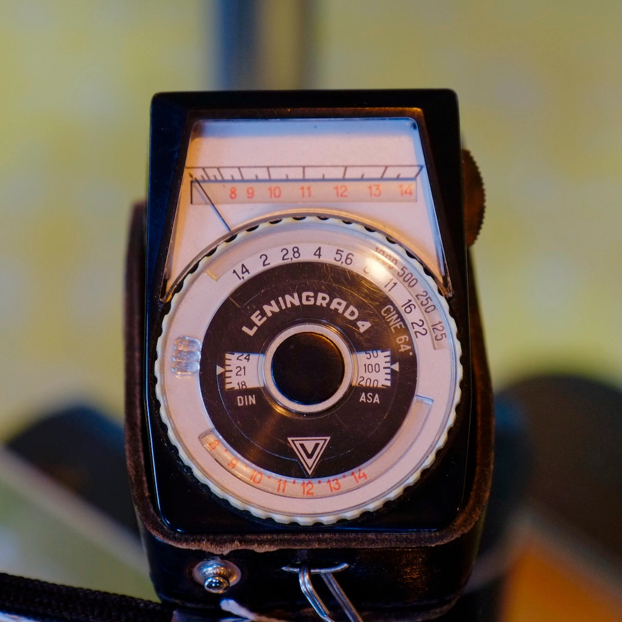 Leningrad 4 light meter