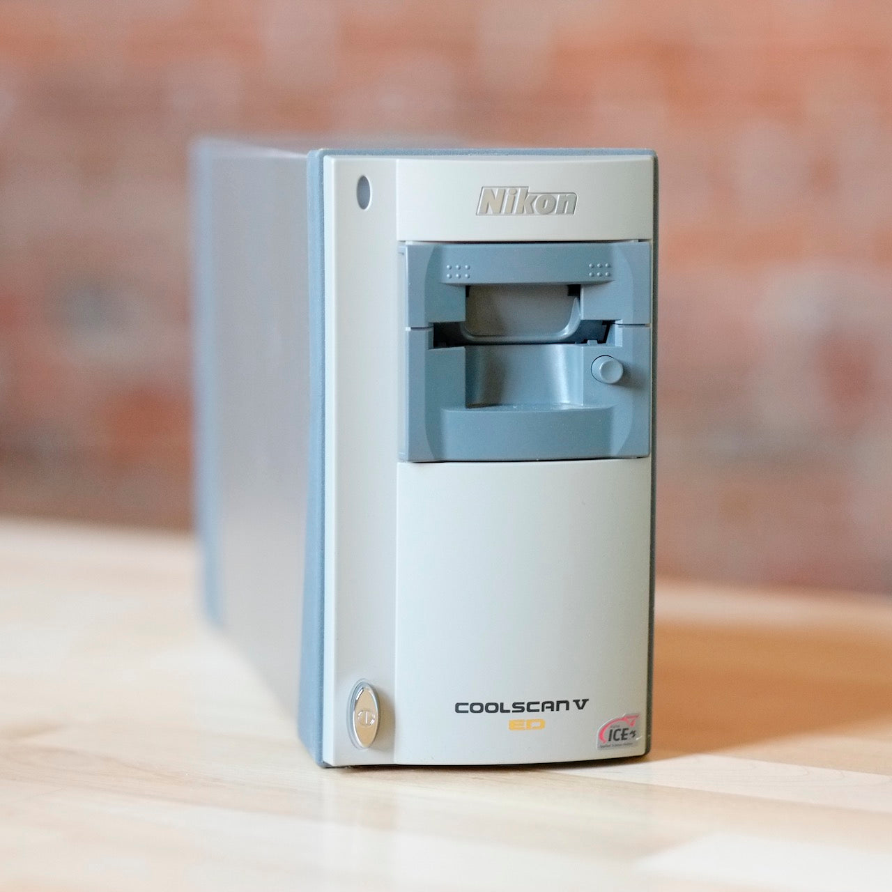 Coolscan V Ed Scanner Nikon Coolscan V Ed Nikon Coolscan V