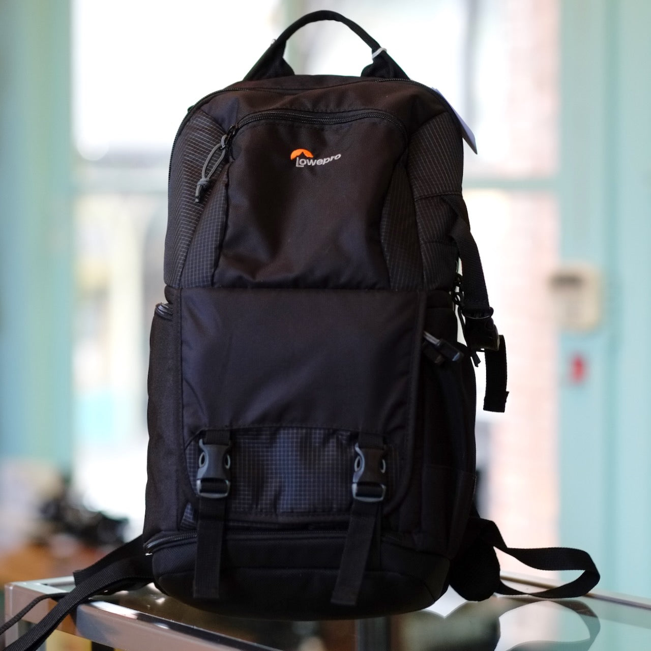 Lowepro Fastpack BP150 AW II