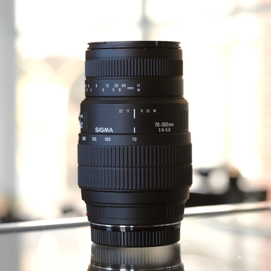 Sigma 70-300mm f4-5.6 Macro for Sony/Minolta A