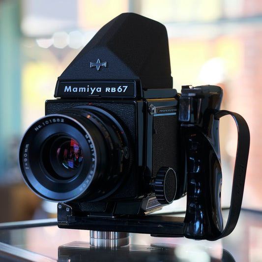 Mamiya RB67 Professional with Mamiya-Sekor C 90mm f3.8