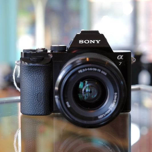 Sony A7 with FE 28-70mm f3.5-5.6 OSS