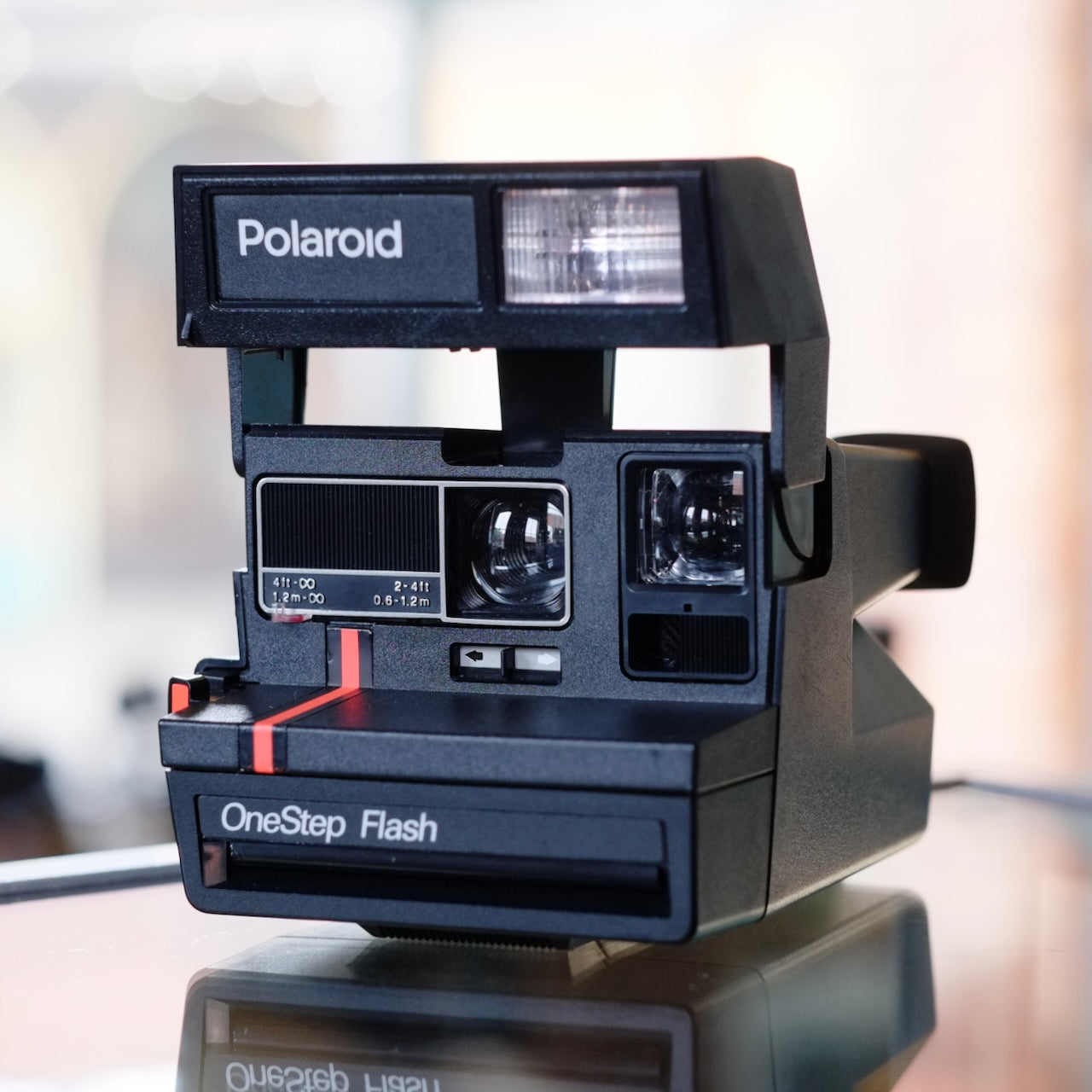 Polaroid OneStep Flash