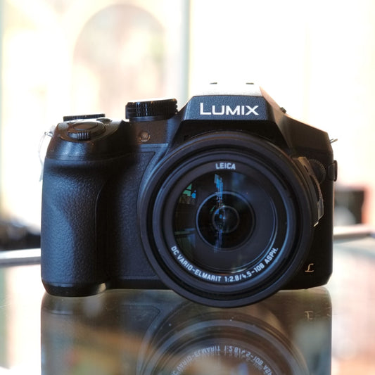 Panasonic Lumix FZ300