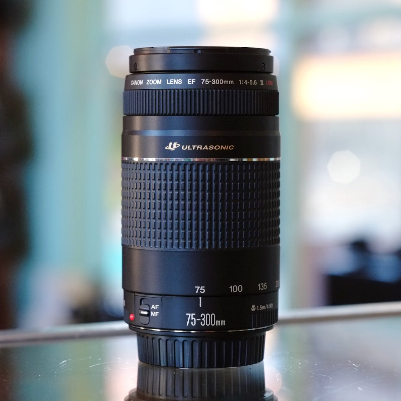 Canon EF 75-300mm f4-5.6 III
