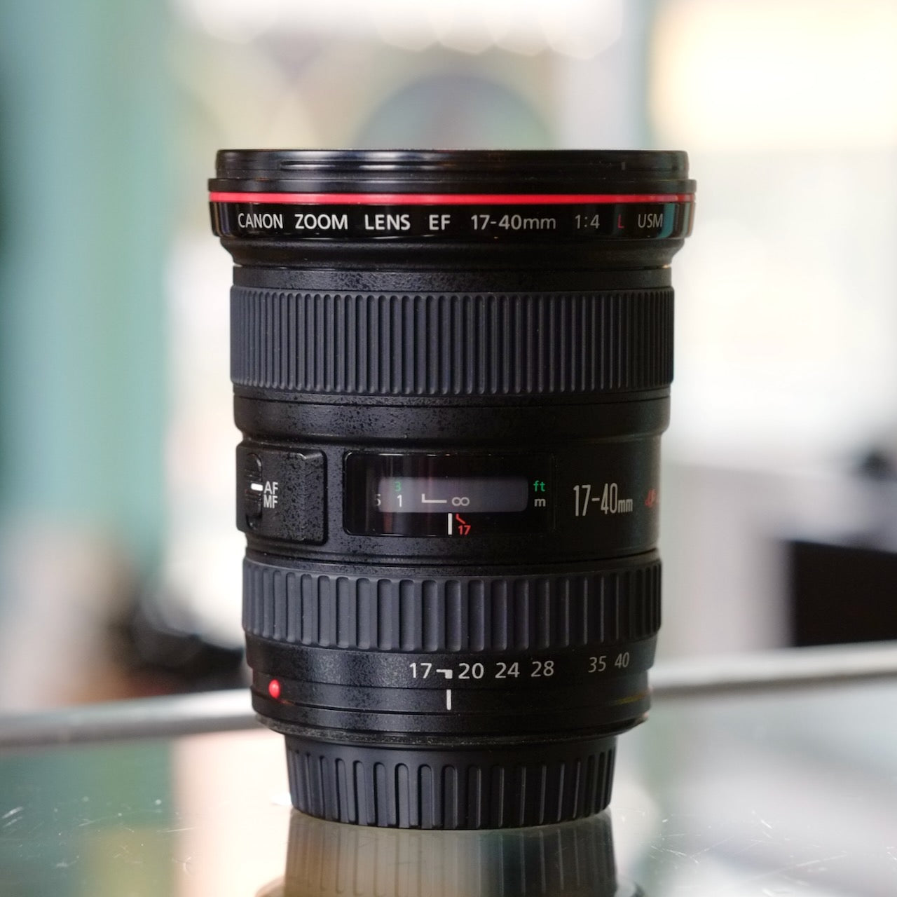 Canon EF 17-40mm f4L USM