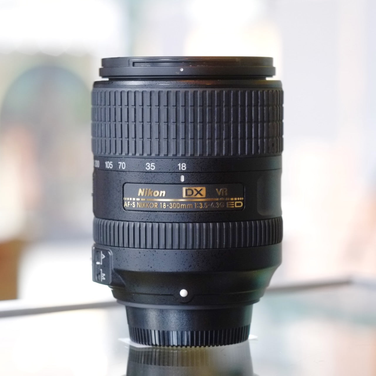Nikon 18-300mm f3.5-5.6G ED VR AF-S DX Nikkor
