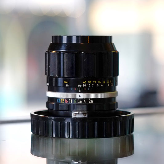Nikon 105mm f2.5 Nikkor (pre AI)