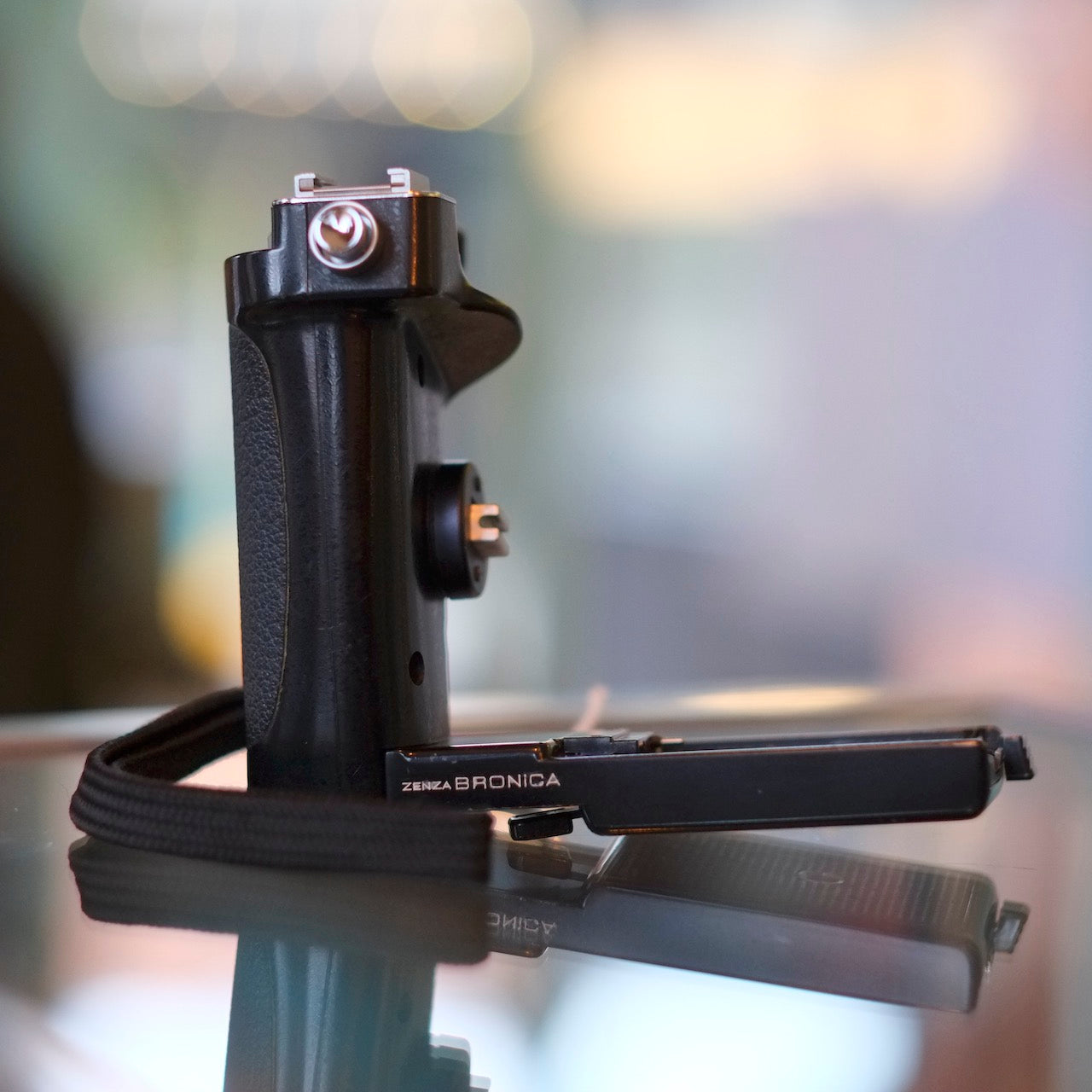 Zenza Bronica Speed Grip E