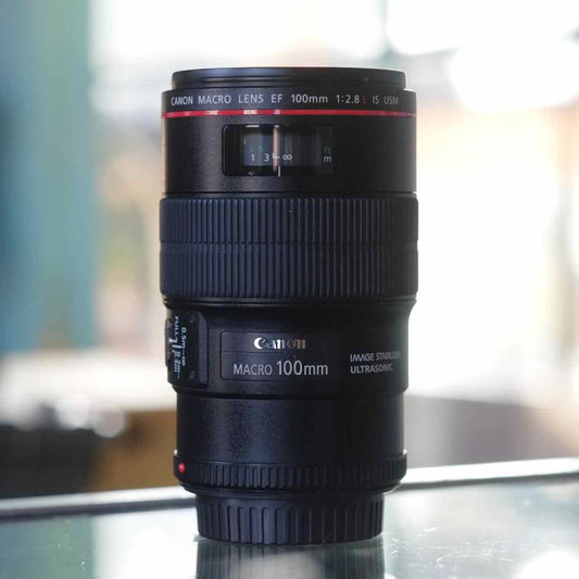 Canon EF 100mm f2.8L IS USM Macro