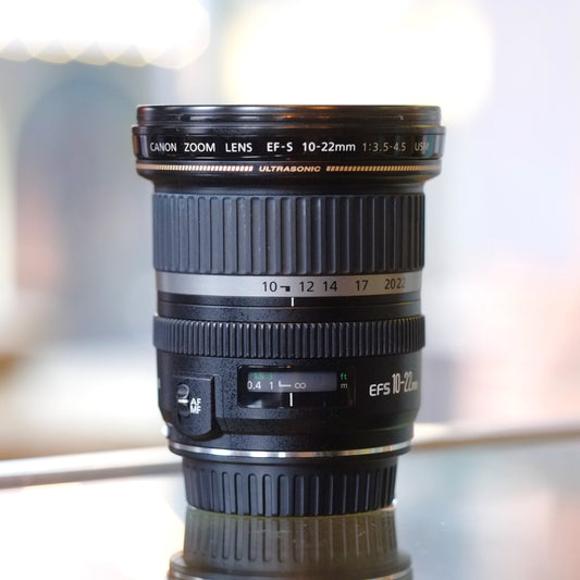 Canon EF-S 10-22mm f3.5-4.5