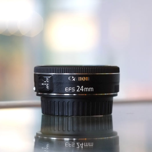 Canon EF-S 24mm f2.8 STM