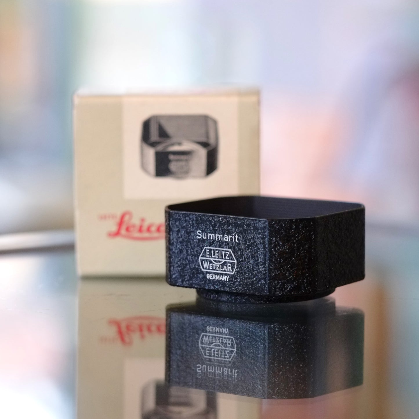 Leitz XOONS lens hood