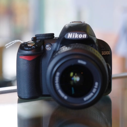 Nikon D3100 with Nikon 18-55mm f3.5-5.6G VR Nikkor