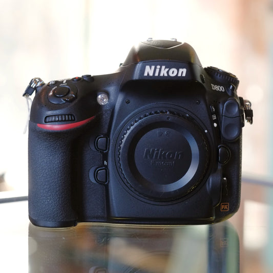 Nikon D800