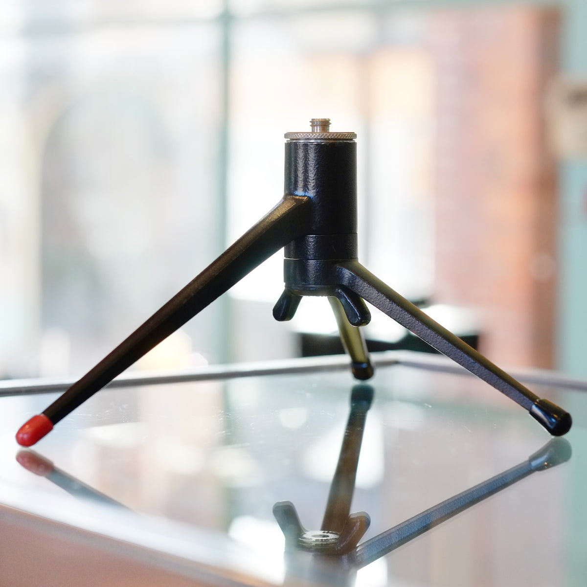 Leitz Tabletop Tripod