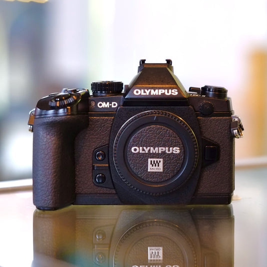 Olympus OM-D E-M1