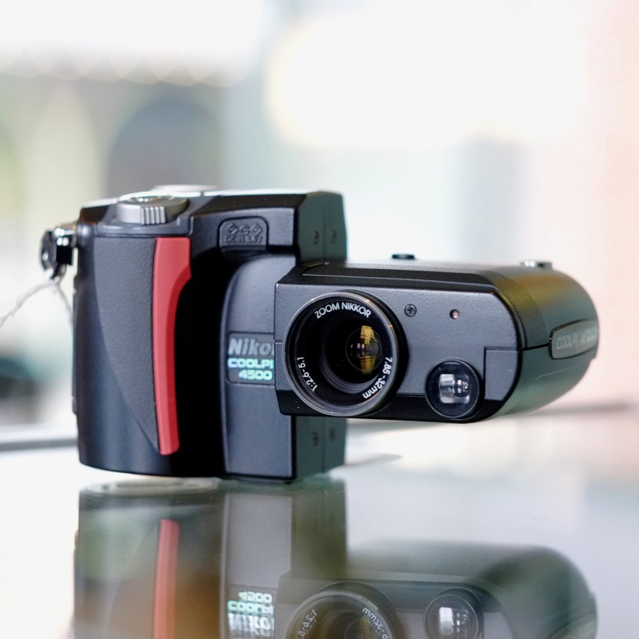 Nikon Coolpix 4500