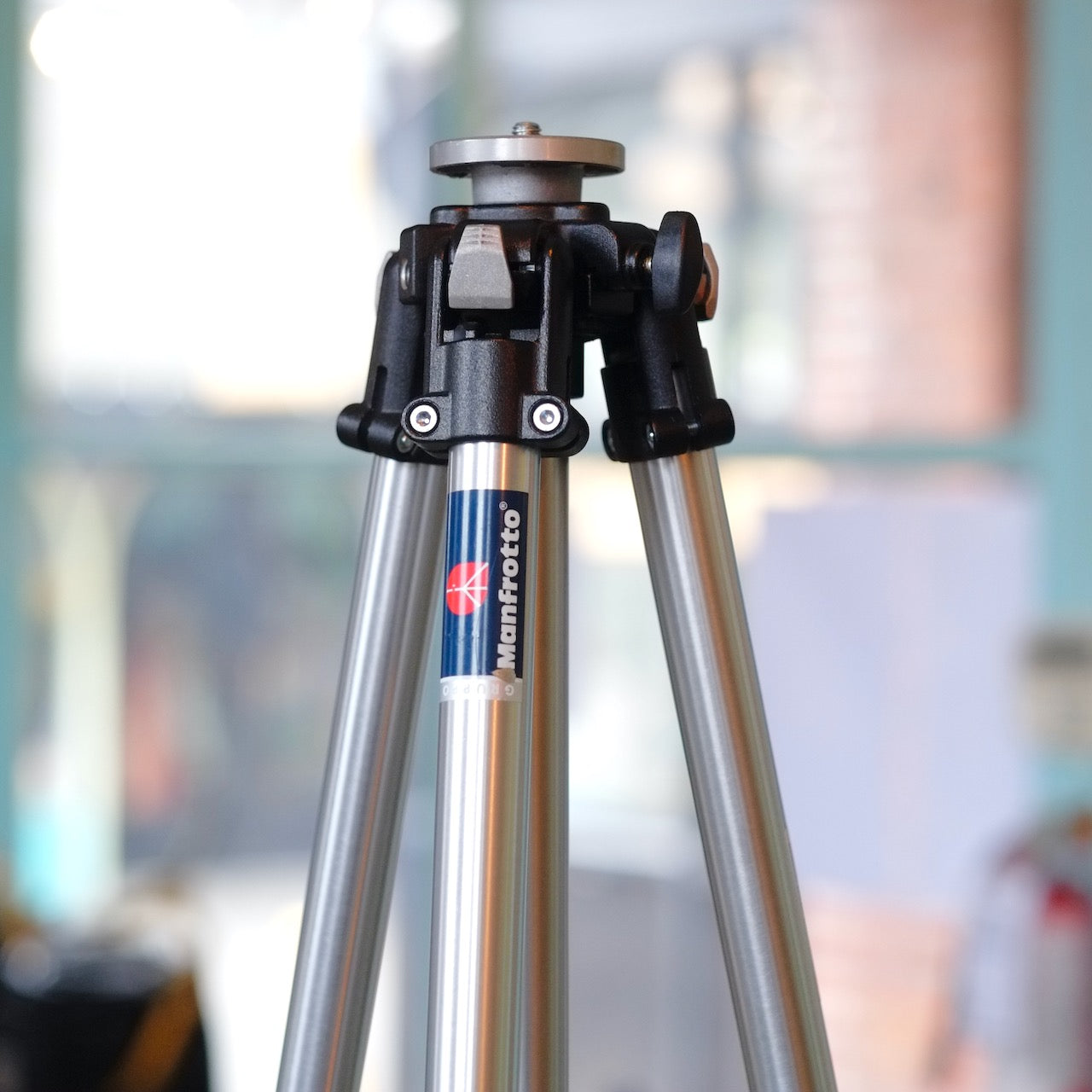 Manfrotto 190 (short version) – Camera Traders