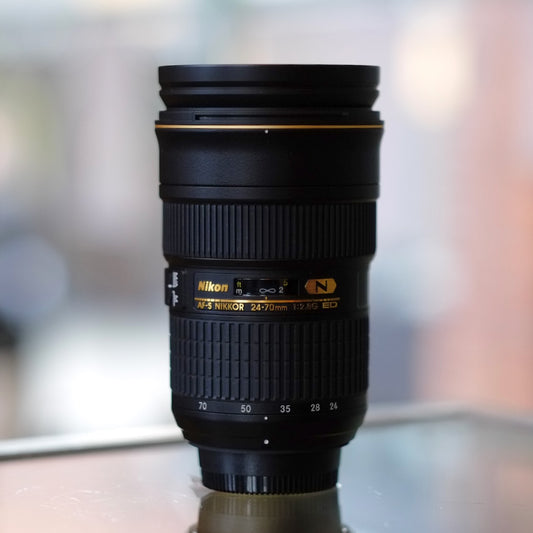 Nikon 24-70mm f2.8G ED AF-S Nikkor