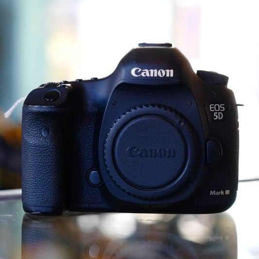 Canon EOS 5D Mark III