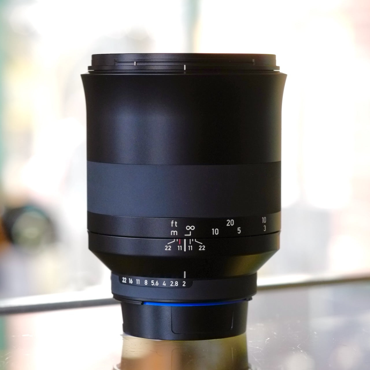 Zeiss ZF.2 Milvus APO-Sonnar 135mm f2 T* for Nikon F