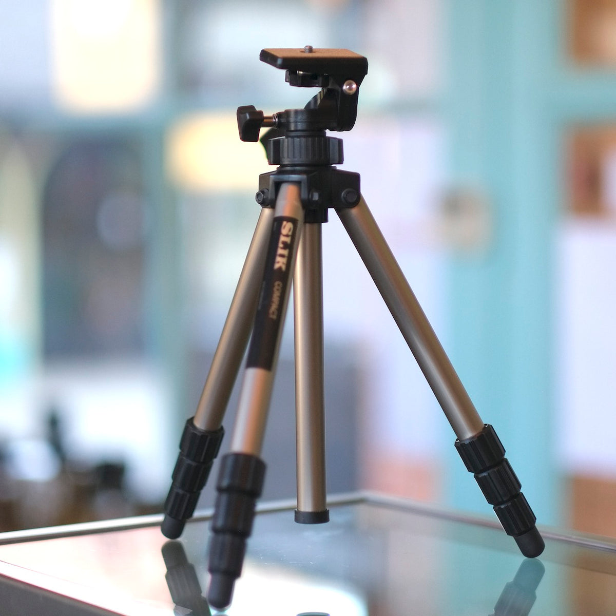 Smuk Camera Slik Compact – Camera Traders