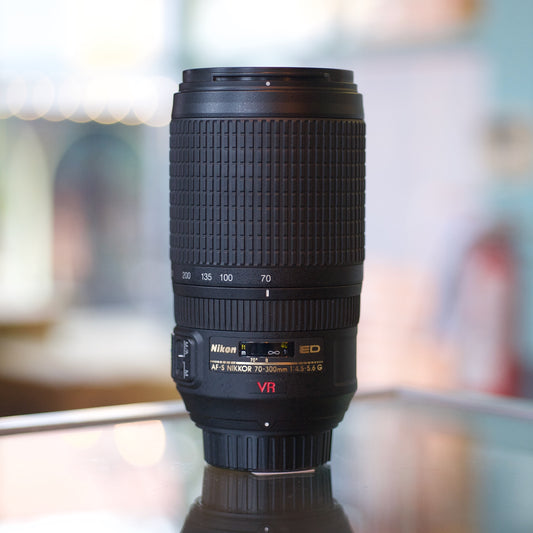Nikon 70-300mm f4.5-5.6G ED VR AF-S Nikkor