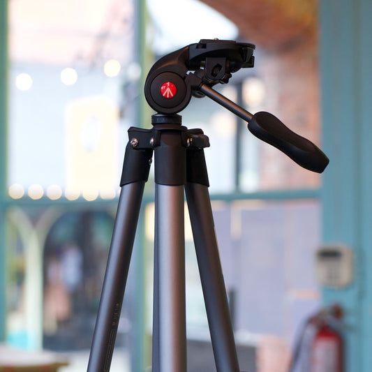 Manfrotto Compact Advanced tripod w/ three-way head