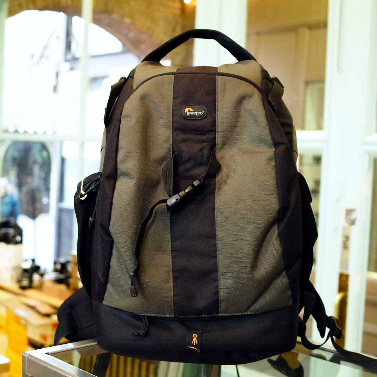 Lowepro Flipside 400 AW