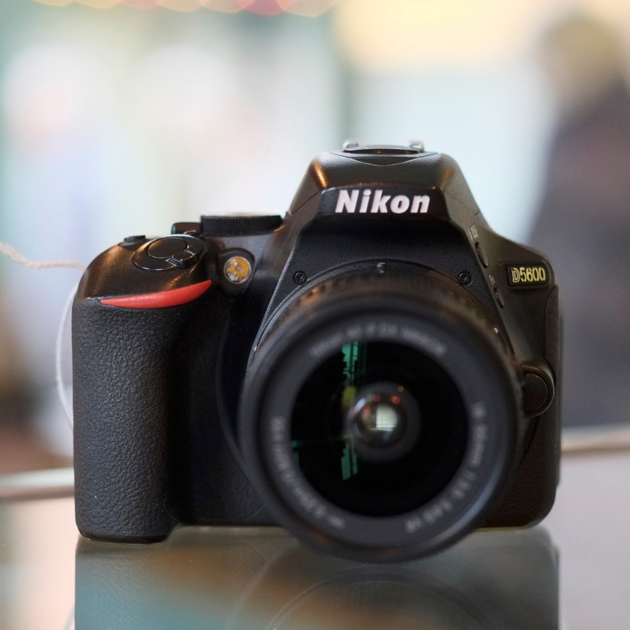 Nikon D5600 with 18-55mm f3.5-5.6G AF-P Nikkor