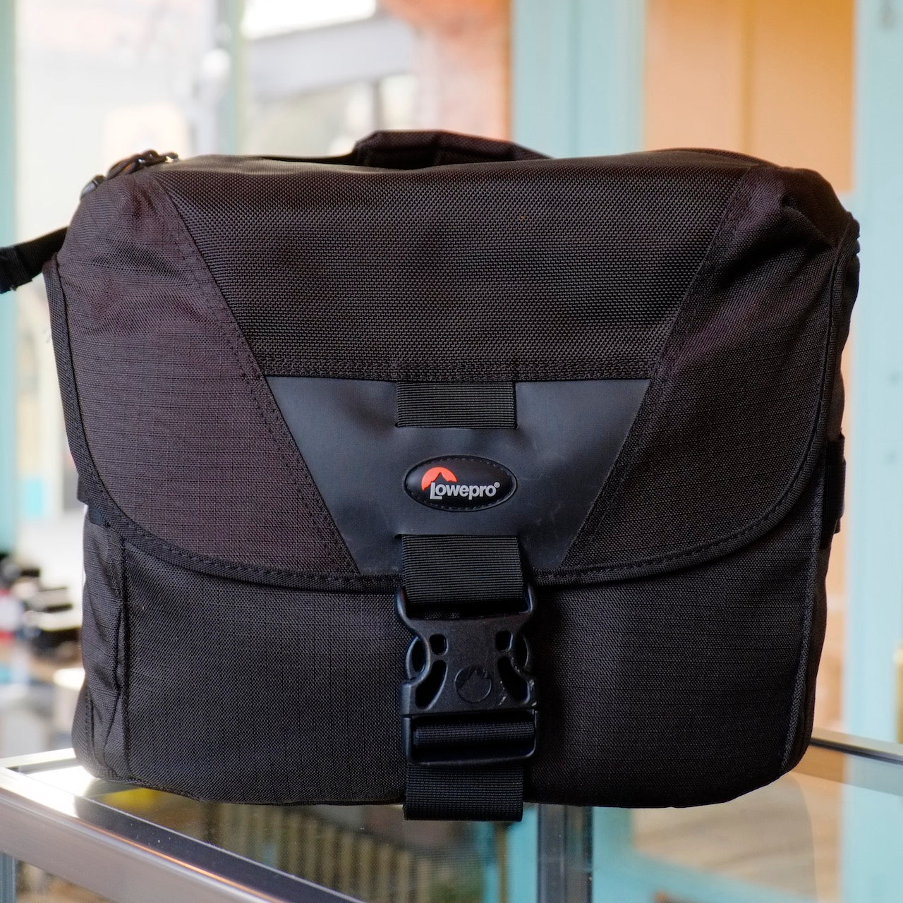 Lowepro Stealth Reporter D400AW