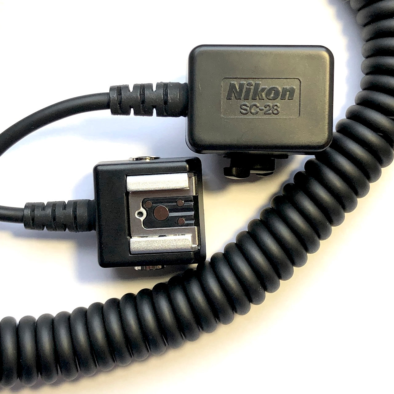 Nikon SC-28 remote TTL flash cable