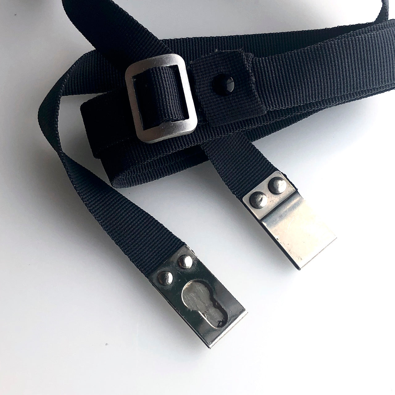 Thin strap for Hasselblad (aftermarket)