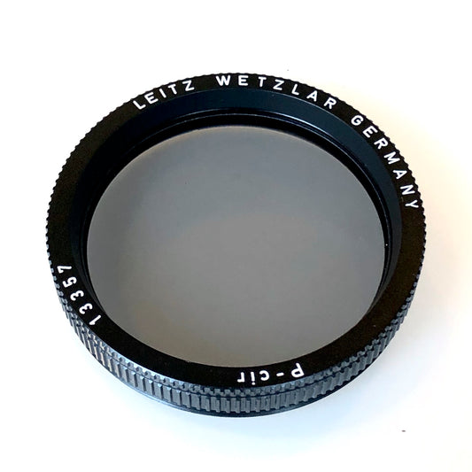 Leitz 13357 55mm P-cir filter (light surface marks)